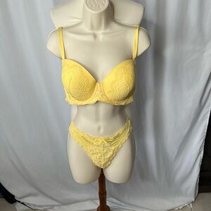 💛 Victoria’s Secret Dream Angels Yellow Lace Lingerie Set 💛